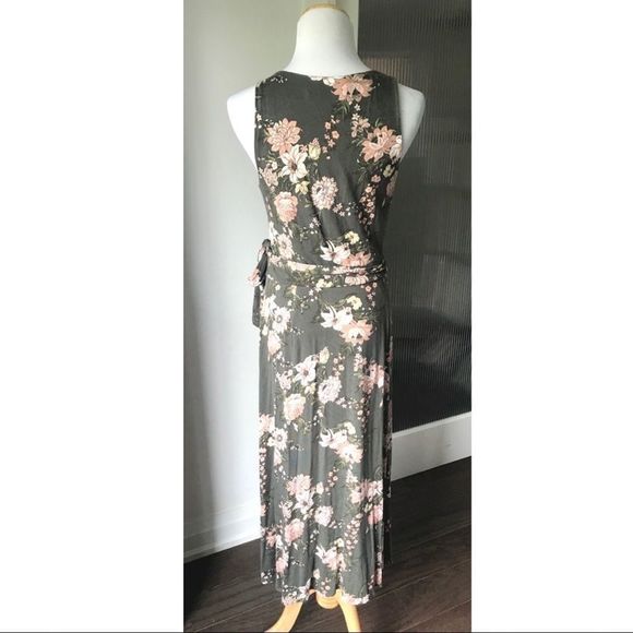 LOFT floral bouquet wrap dress - Picture 3 of 6